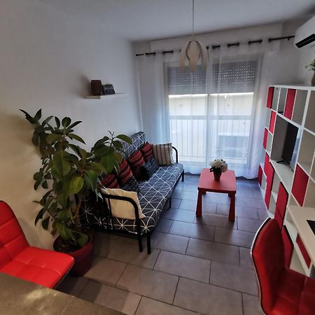 Studio Et Stationnement Offert Centre Hyeres Exterior photo