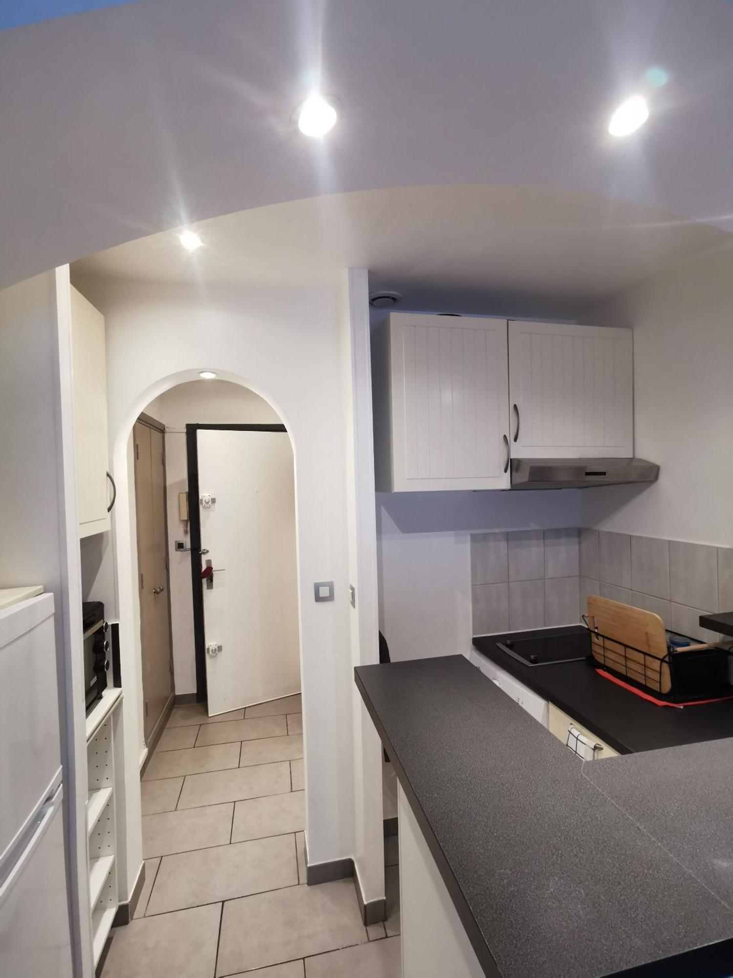 Studio Et Stationnement Offert Centre Hyeres Exterior photo